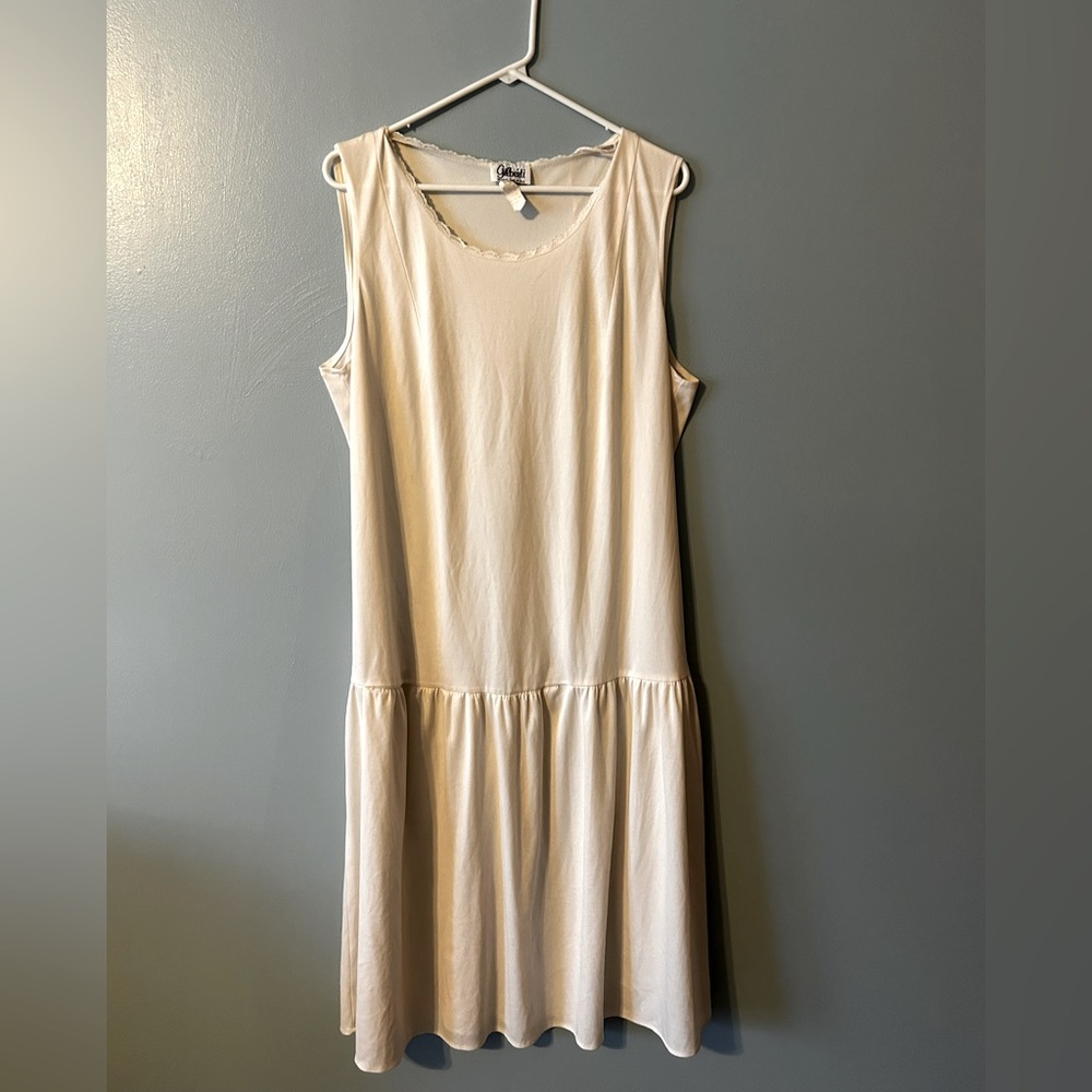 Vintage slip
